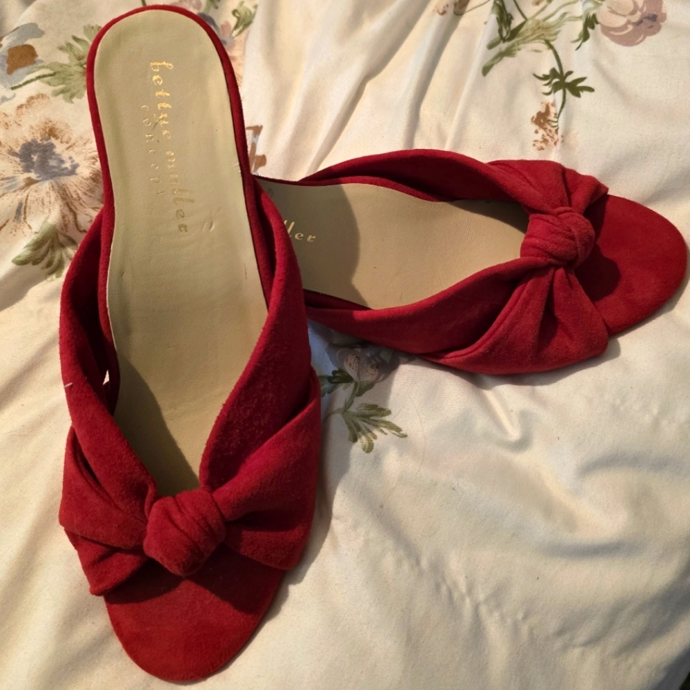 Red Slides